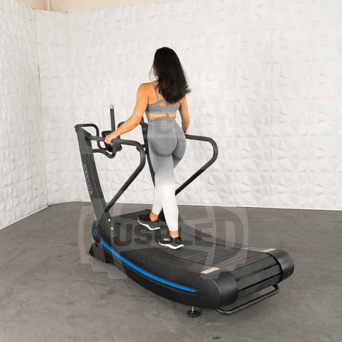 Muscle D Fitness Commercial Self Powered Curve Treadmill - Muscle D Fitness - Standalone — console and display