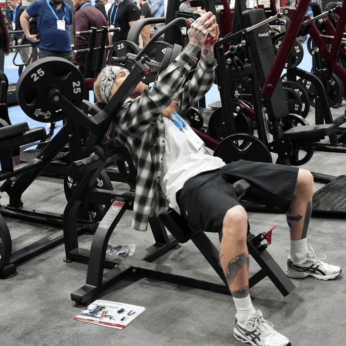 Excel Leverage Incline Pec Fly - Muscle D Fitness - Plate Loaded Chest - Piston Assisted Seat Adjustment