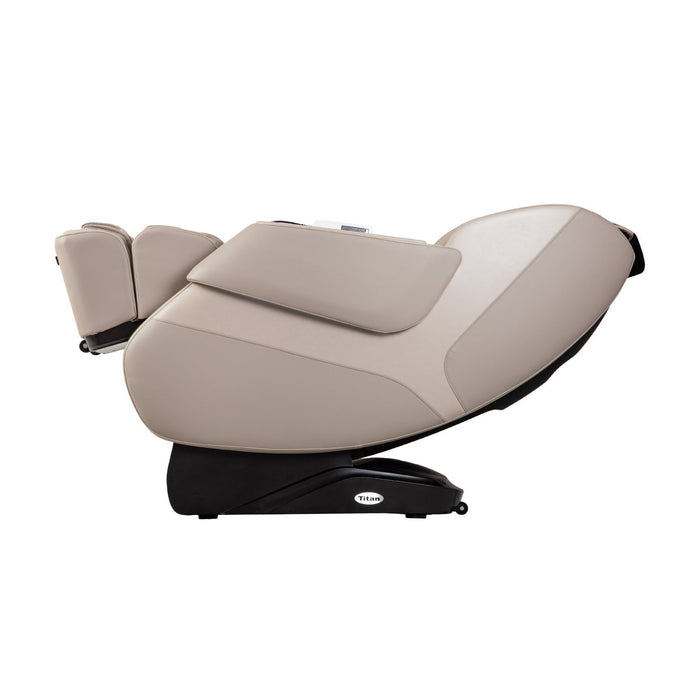 Titan Grande XL- Big and Tall (Up to 375lbs, 6'5") – 3D Massage Mechanism & SL touchscreen / control panel close-up