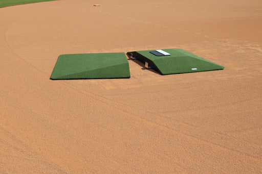 Trigon Sports Proper Pitch Tapered Two-Piece Game Junior - Green — front view