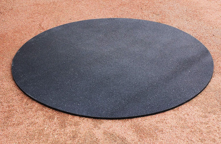 Trigon Sports 5' Circular Rubber On-Deck Circle — detail close-up