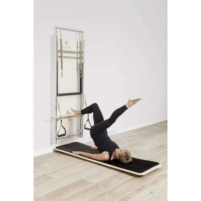 Elina Pilates Wall Board ONNE