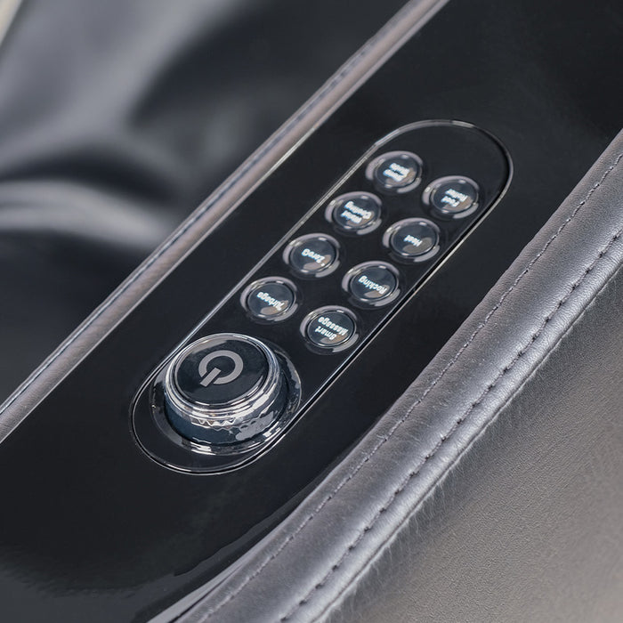 Kyota Kizuna M688 Quick Access Panel