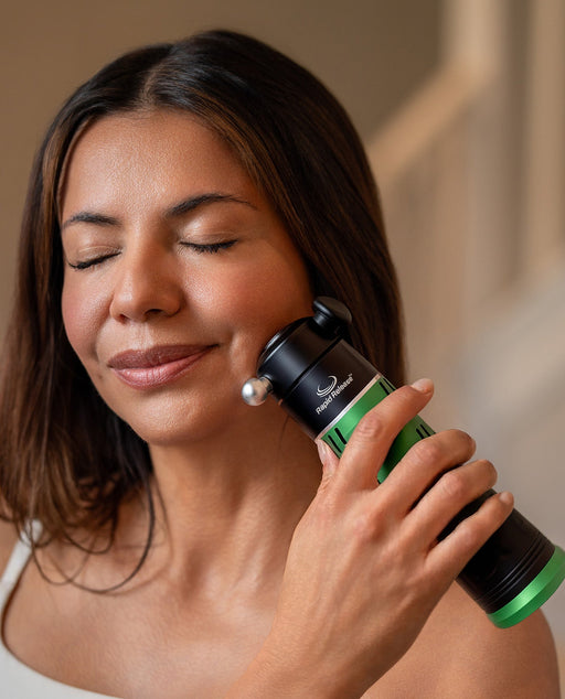 Rapid Release Traveler vibration massager, view 1 of 15