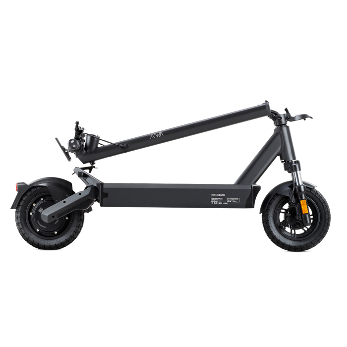 VMAX Mobility Inc VX4 - VMAX Electric Scooter — tire and motor detail