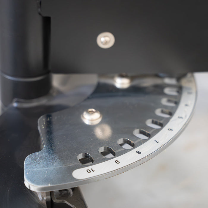 Muscle D Fitness Vogue Inner/Outer Thigh - Adjustable Seat - Pin Selectorized - Leg Workout Combo