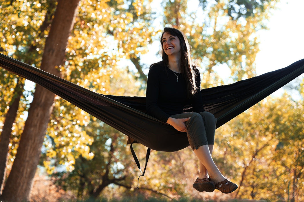 Bakcou ultralight parachute nylon hammock, image 1 of 8