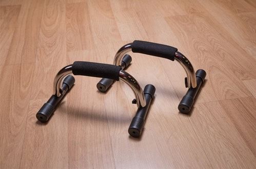 Body Solid Tools Push-Up Bars - PUB2