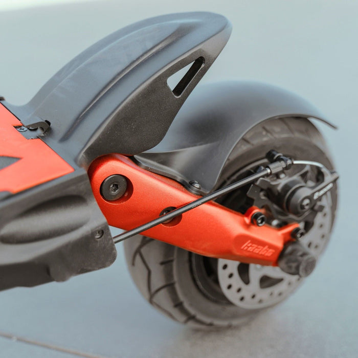 Kaabo Mantis 8 eight inch pneumatic road tire designed for city commuting