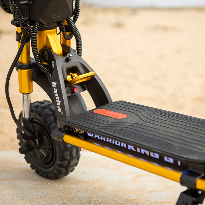 Kaabo King GT Pro electric scooter front deck and reinforced stem with aviation-grade aluminum frame
