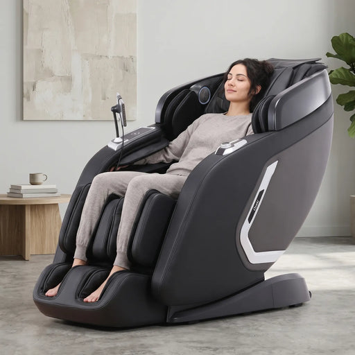 Osaki 4D Panorama massage chair front view