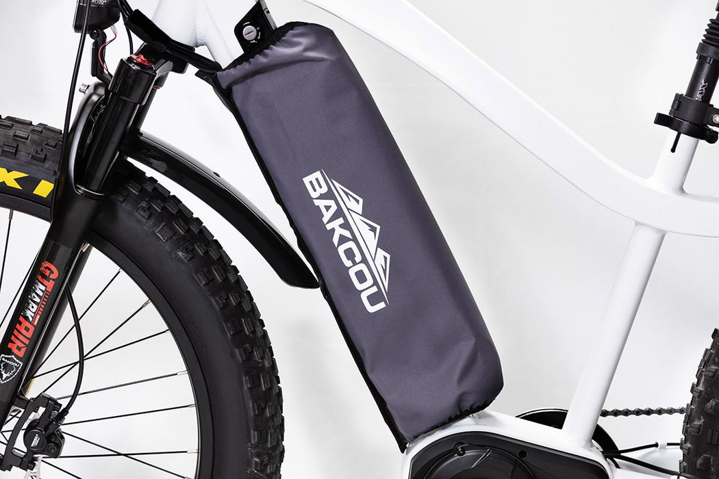 Bakcou thermal electric bike battery jacket, image 2 of 3
