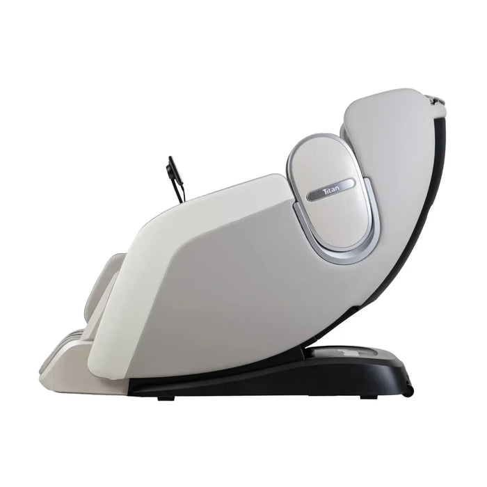 Titan Pro Cura 4D massage chair view 11