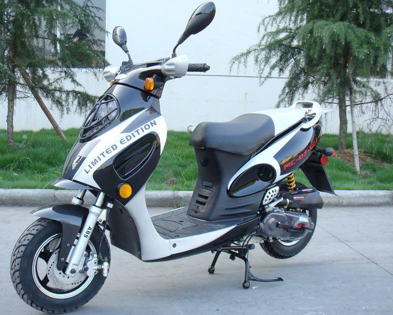 Tao Motor VIP 50cc Scooter